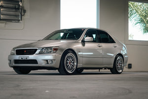 1998 Toyota Altezza 6-Speed
