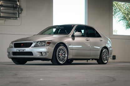 1998 Toyota Altezza 6-Speed