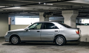 2000 Toyota Crown Royal Saloon 1JZ-GE